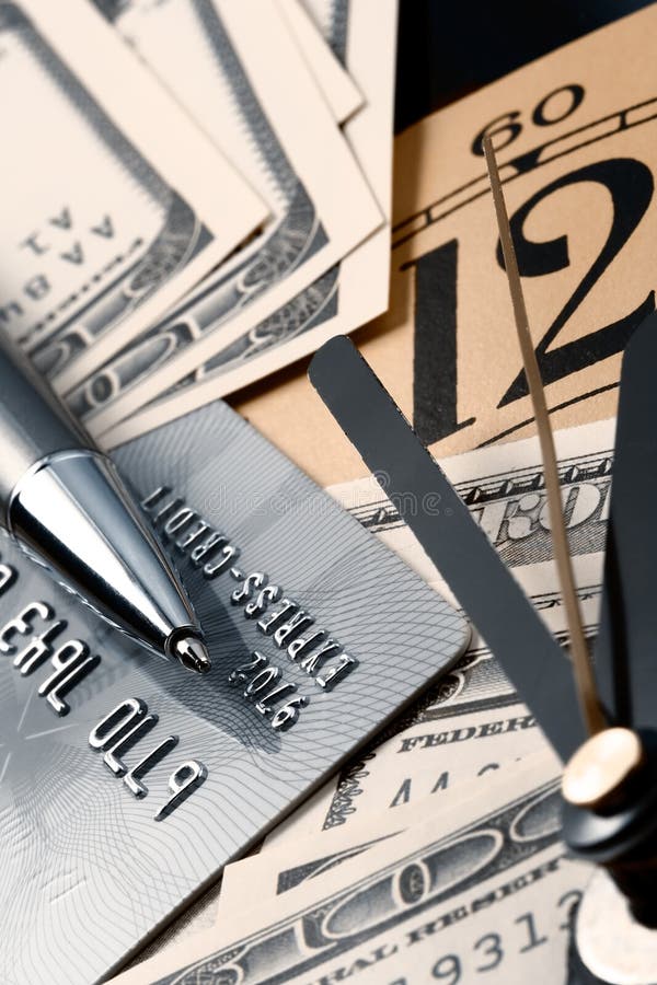 Creditcard, tijd en dollarscontant geld royalty-vrije stock foto's Creditcard, tijd en dollarscontant geld royalty-vrije stock foto's