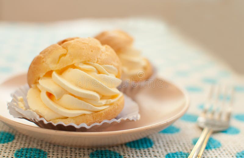 Crema de los Choux foto de archivo libre de regalías Crema de los Choux foto de archivo libre de regalías