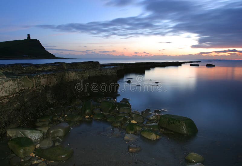 Crepúsculo no louro de Kimmeridge fotos de stock Crepúsculo no louro de Kimmeridge fotos de stock