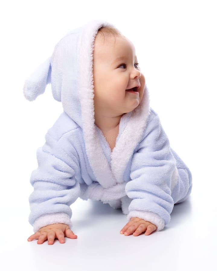 Criança bonito no bathrobe imagem de stock royalty free Criança bonito no bathrobe imagem de stock royalty free