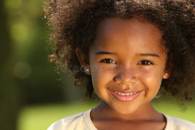 Criança do Afro imagem de stock Criança do Afro imagem de stock
