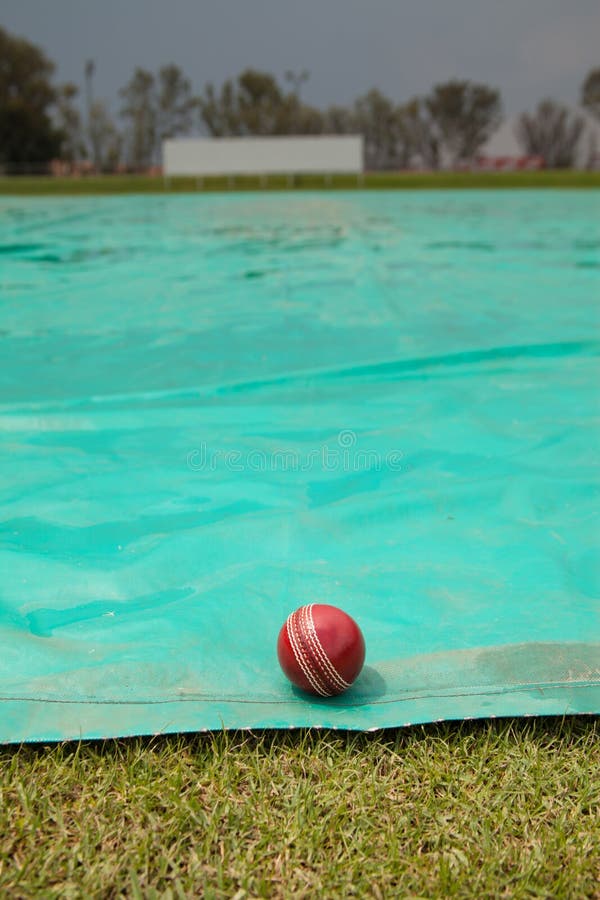 Cricket Ball Throw Stock Photos Free & RoyaltyFree Stock Photos from Dreamstime
