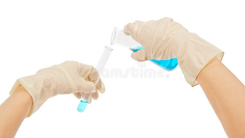 Cristalería de laboratorio con el líquido azul foto de archivo libre de regalías Cristalería de laboratorio con el líquido azul foto de archivo libre de regalías