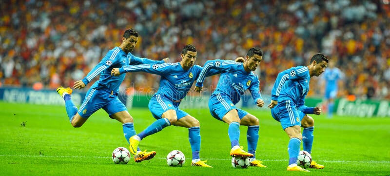 Cristiano Ronaldo che gocciola nell'azione fotografie stock libere da diritti Cristiano Ronaldo che gocciola nell'azione fotografie stock libere da diritti