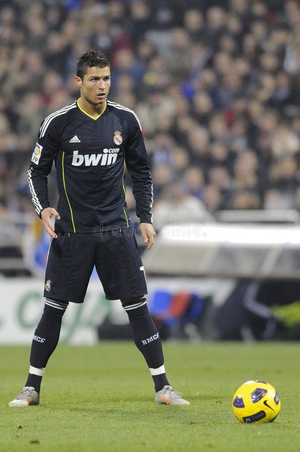 Cristiano Ronaldo pronto a sparare