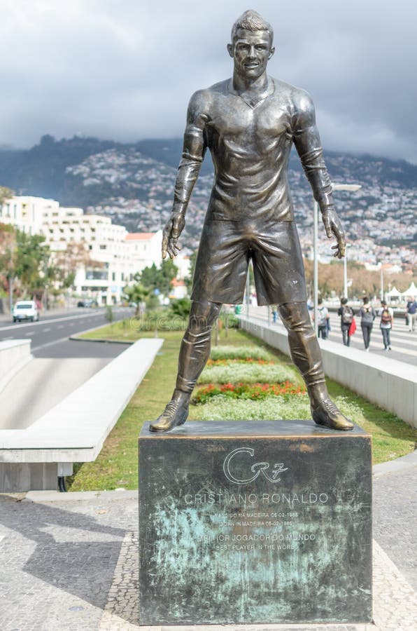 Cristiano ronaldo statue editorial photography. Image of portugal