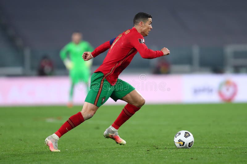 1,057 Cristiano Ronaldo Champions League Stock Photos - Free & Royalty-Free  Stock Photos from Dreamstime