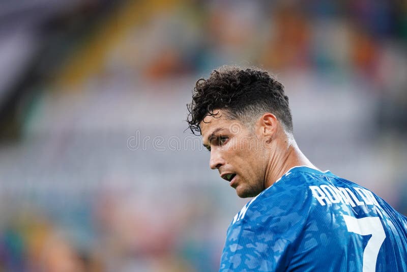 1,057 Cristiano Ronaldo Champions League Stock Photos - Free & Royalty-Free  Stock Photos from Dreamstime