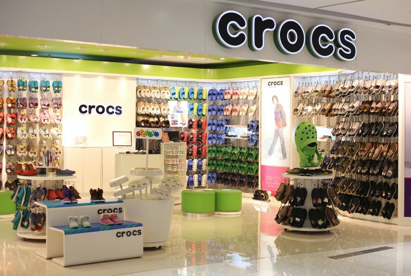 crocs store 