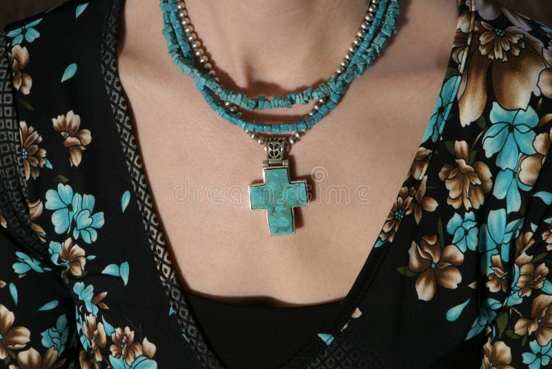 Download Croix de Turqoise image stock. Image du fashionable, peau - 80313