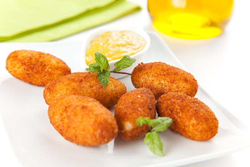 Croquettes De Jambon Et De Fromage Image stock Image du isolement