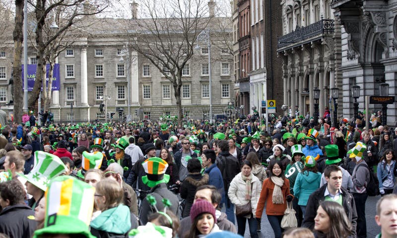 Crowd in Dublin on St. Patrick s Day