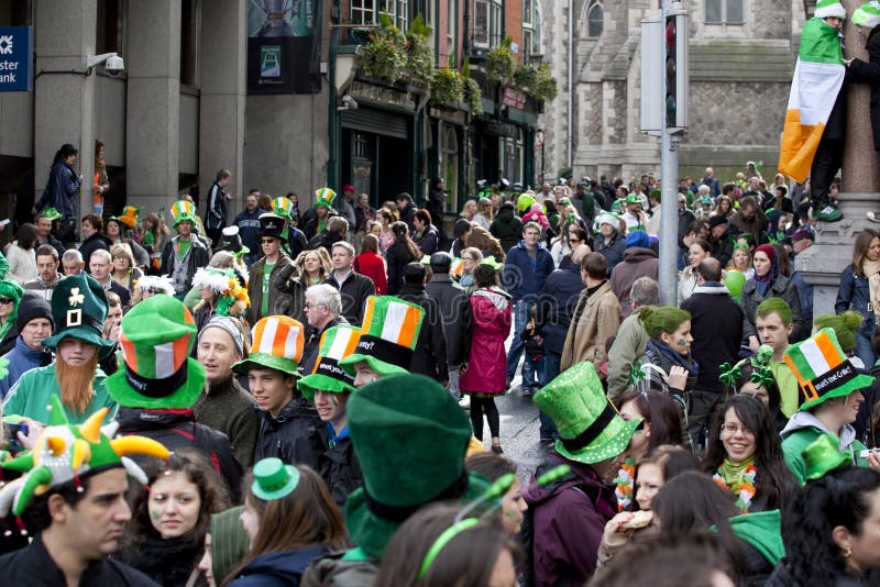 Crowd in Dublin on St. Patrick s Day