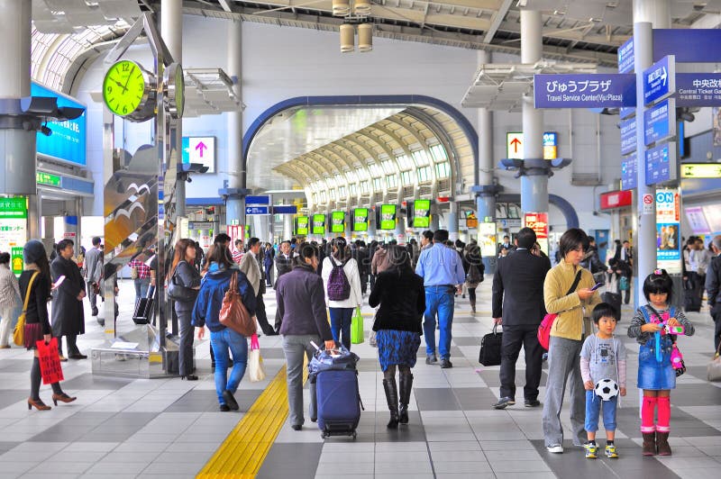 Crowd at Shinagawa train station Tokyo royalty free stock image Crowd at Shinagawa train station Tokyo royalty free stock image