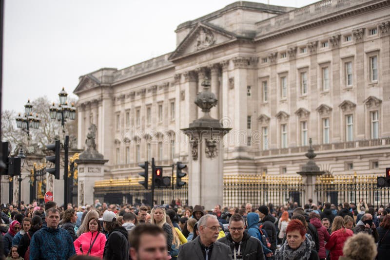 Crowd Watching Changing the Guards at Buckingham Palace Editorial Stock