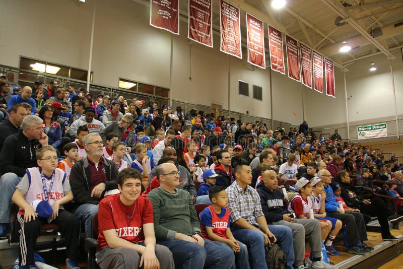 Crowds. editorial photo. Image of multi, supporters, crowd 85287836