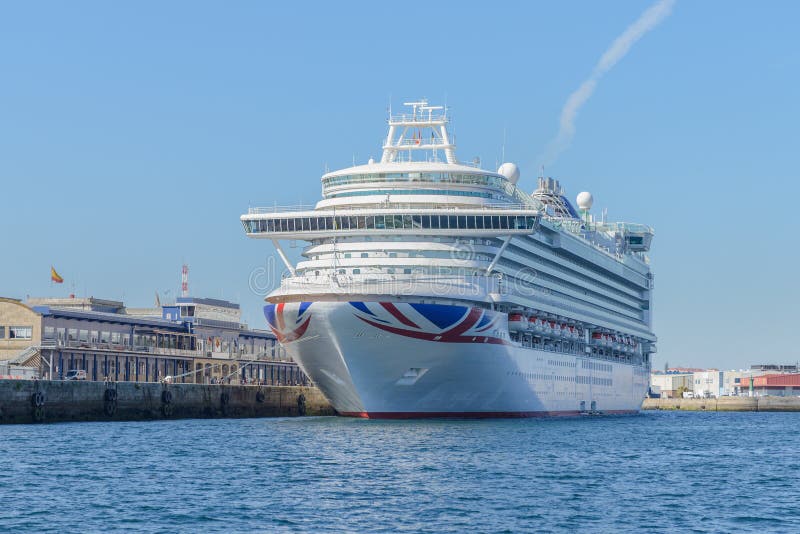 Cruise liner near the pier stock photo. Image of ocean 149858948