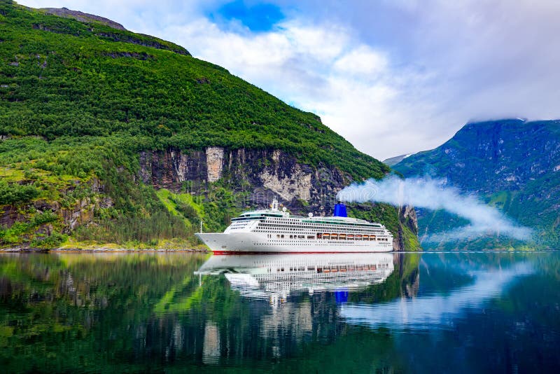 cruise skip geiranger