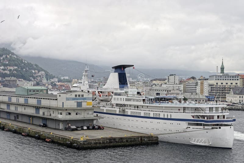 cruise ship in the harbour of bergen