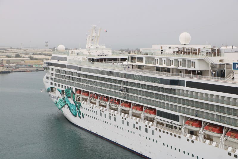 norwegian jade cruise from dubai