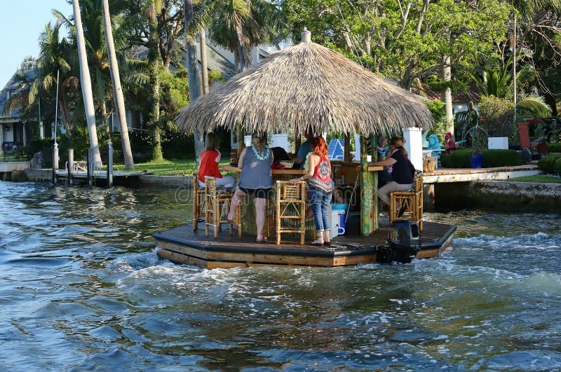 Cruising and Boozing Tiki Bar Going Down the New River in Fort