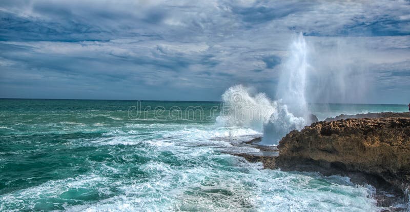 Crushing waves