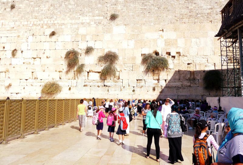 Crying wall editorial photography. Image of crying, jews 126551387