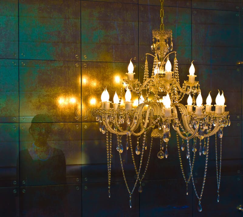 Crystal chandelier lighting