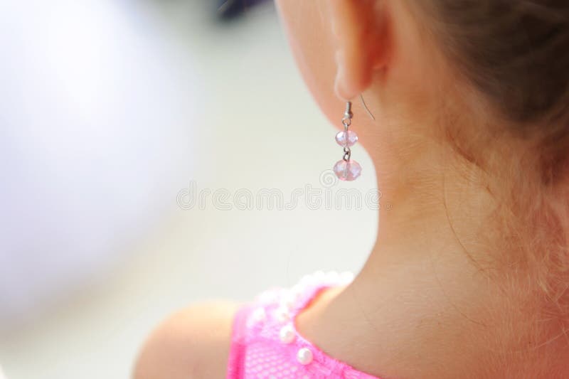 Crystal Earring rosa immagini stock