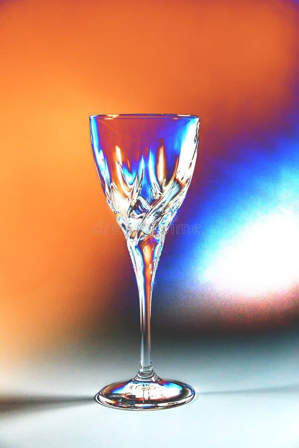 https://thumbs.dreamstime.com/b/crystal-glass-thin-stem-wine-holiday-table-139060582.jpg