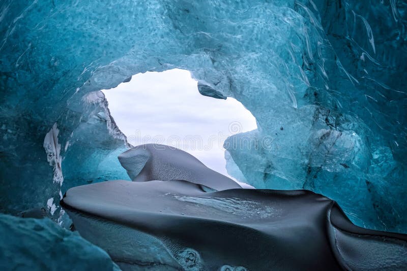 Crystal Ice Cave dichtbij Jokulsarlon stock foto Crystal Ice Cave dichtbij Jokulsarlon stock foto