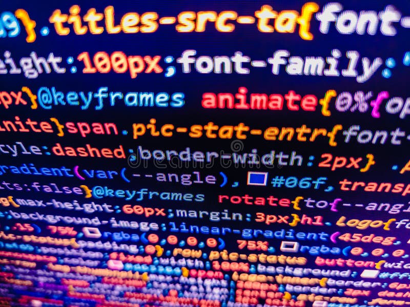 CSS、JavaScript、HTML の使用。In。ソフトウェアのプログラマーの作業。より良いSERPのためのSEOの概念。Webサイトのプログラミングコード。Webデザインビジネスの営業時間。私が書いたコードテキスト。