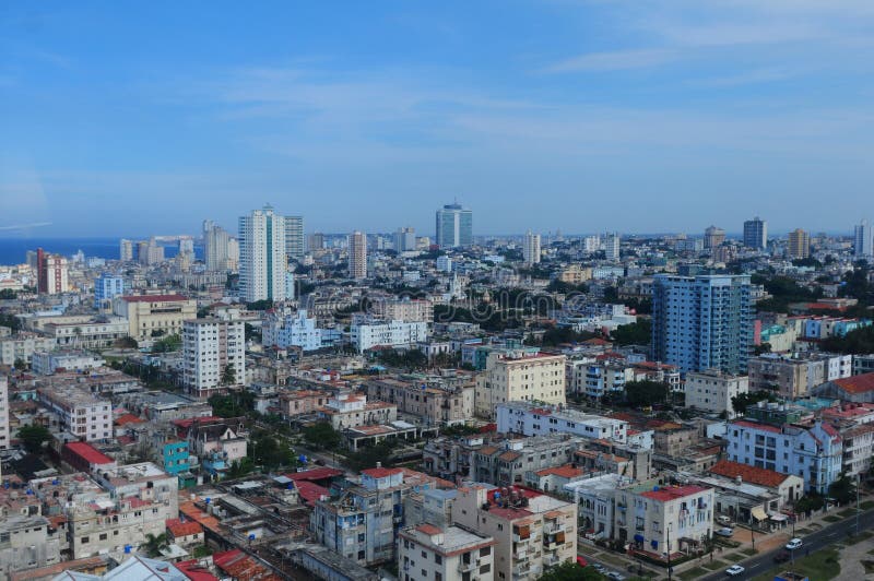 Cuba: A skyline da cidade de Havanna fotos de stock royalty free