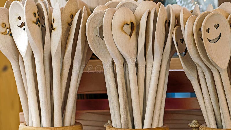 Cucchiaio Di Legno Per Farina Immagine Stock - Immagine Di Cucina - Foto 9