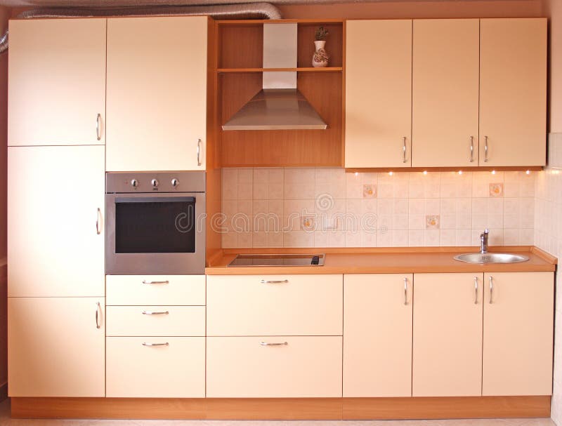 Download Cucina moderna immagine stock. Immagine di dispersore, casa - 215813