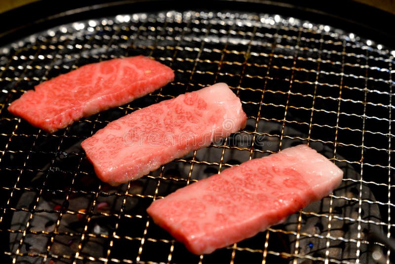 Cuisson De Boeuf De Kobe Miyazaki Wagyu Image stock - Image du parfum