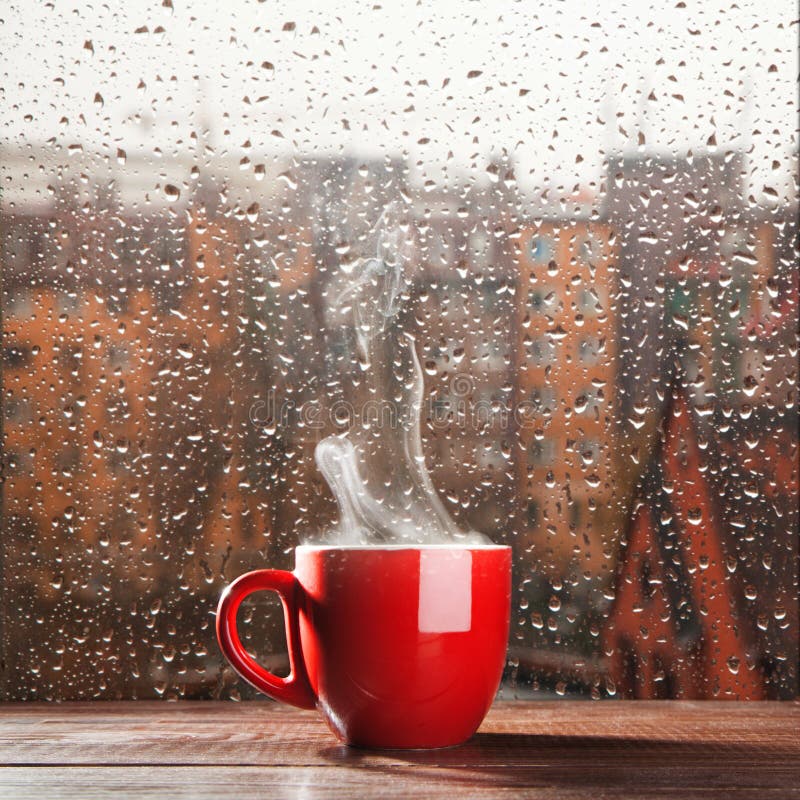 Cuisson à la vapeur de la tasse de café photographie stock Cuisson à la vapeur de la tasse de café photographie stock
