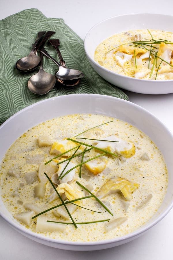 Schottische Suppe Cullen Skink Mit Schellfischen, Kartoffel Und Zwiebel ...