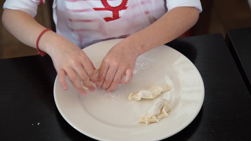 Cuoco della neonata video d archivio