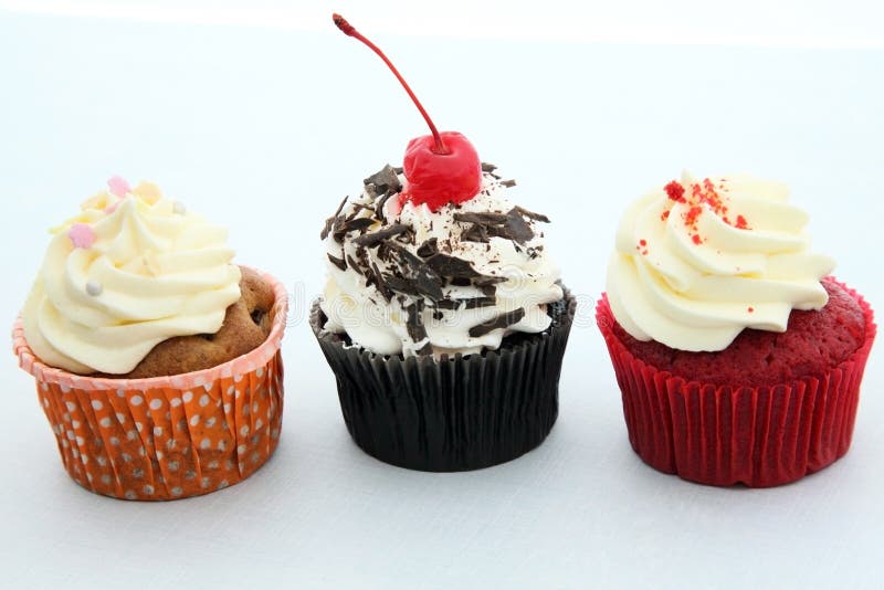 Cup cake stock photo. Image of closeup, food, frosting 20262828