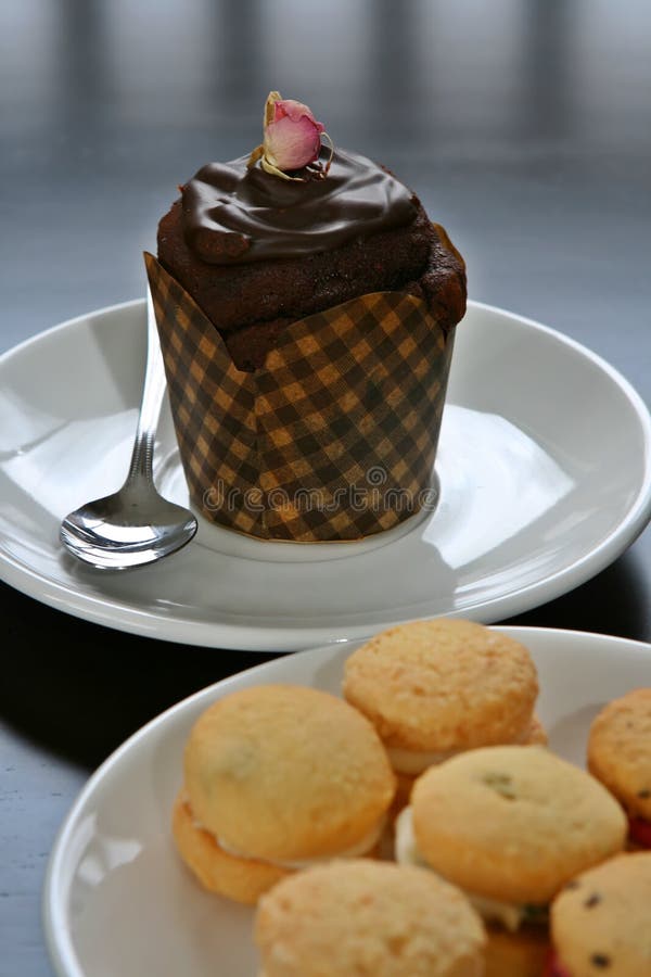 Cup Cake and Cookies