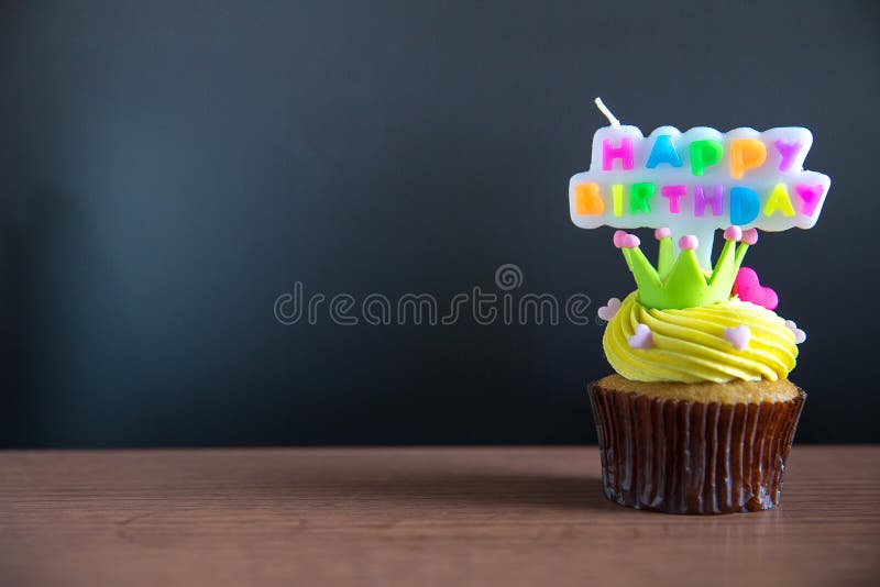 270+ Cupcakes Não Fazer Perguntas Simples Cupcakes Compreender fotos de  stock, imagens e fotos royalty-free - iStock