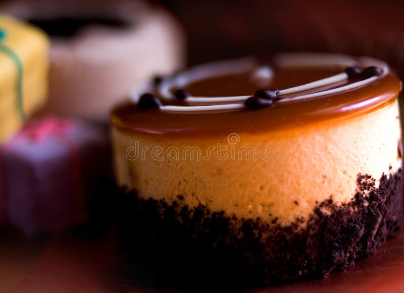 Small Cake with Caramel topping