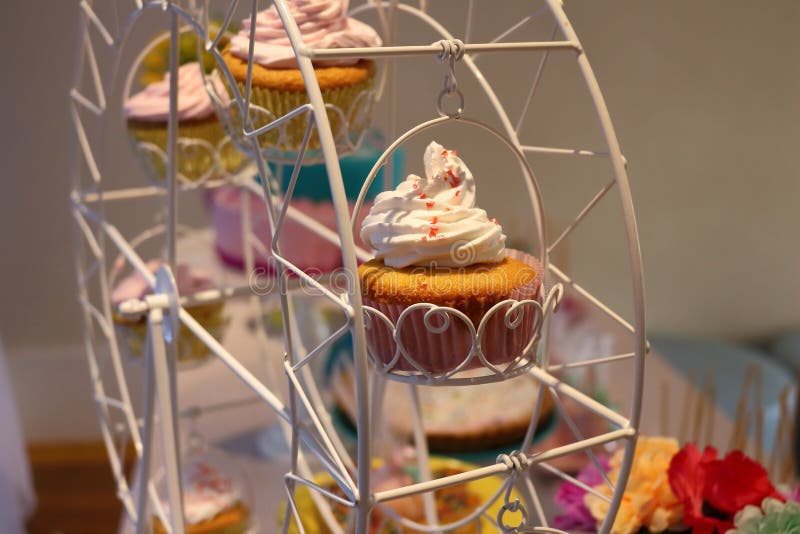 Ferris Wheel Dessert Cupcake Topper Discounts Wholesalers, 61% OFF ...