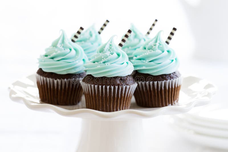 Cupcake Checkers Stock Photo - Download Image Now - 20-29 Years