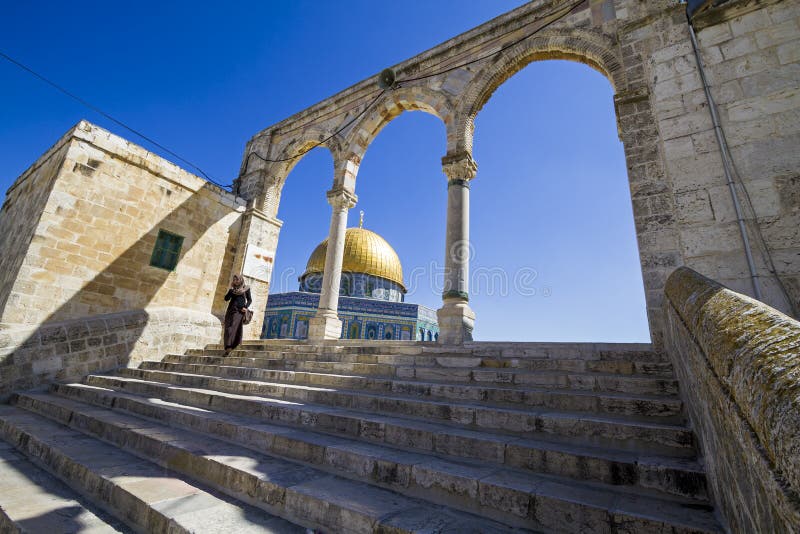 Cupola della roccia fotografia editoriale. Immagine di islam 49399587