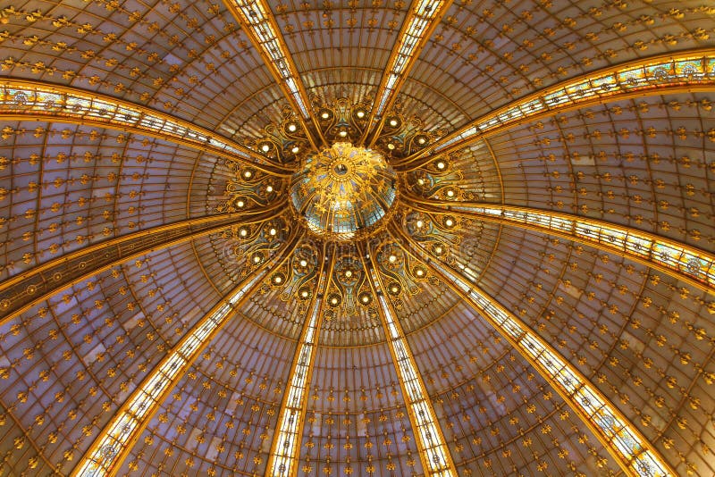 Cupola Di Galeries Lafayette Fotografia Stock Editoriale Immagine di