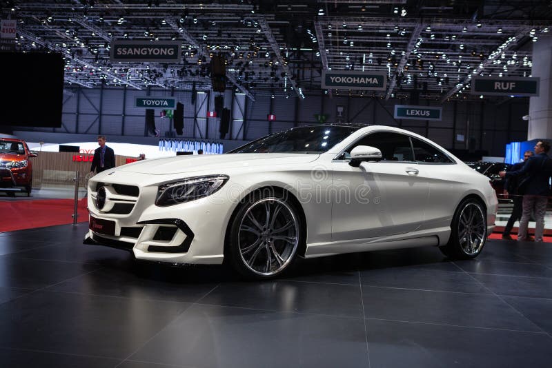 Cupé de la S-clase de FAB Design Mercedes Benz imágenes de archivo libres de regalías Cupé de la S-clase de FAB Design Mercedes Benz imágenes de archivo libres de regalías