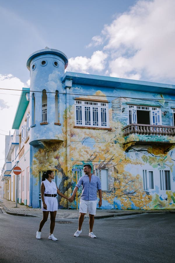 Curacao willemstad scharloo punda otrobanda pietermaai collorfull street art w starych bulworiach w willemstad fotografia stock