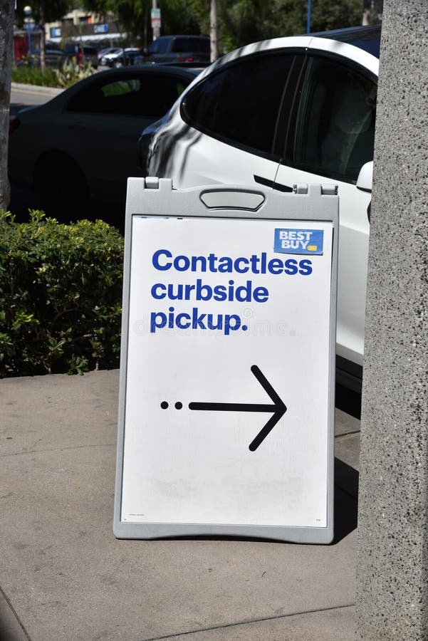 vans store curbside pickup